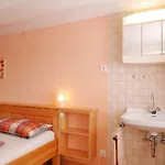 Haus Troetschler *