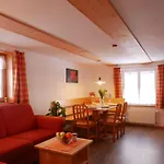 Haus Troetschler *