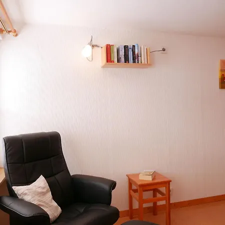 Haus Troetschler 公寓 *