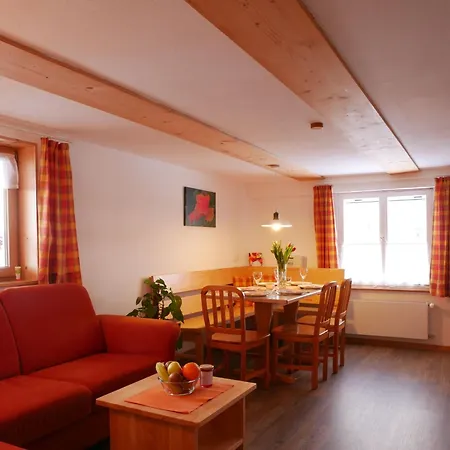 Haus Troetschler * Weilheim