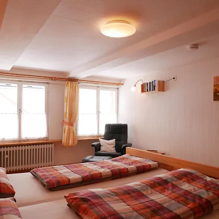 Haus Troetschler Апартаменты Weilheim