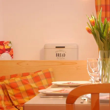 Апартаменты Haus Troetschler Weilheim