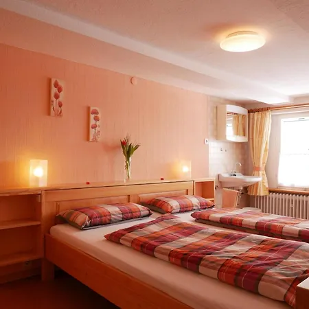 Апартаменты Haus Troetschler Weilheim